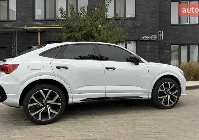 Сірий Ауді Ку3, об'ємом двигуна 1.98 л та пробігом 23 тис. км за 39500 $, фото 2 на Automoto.ua