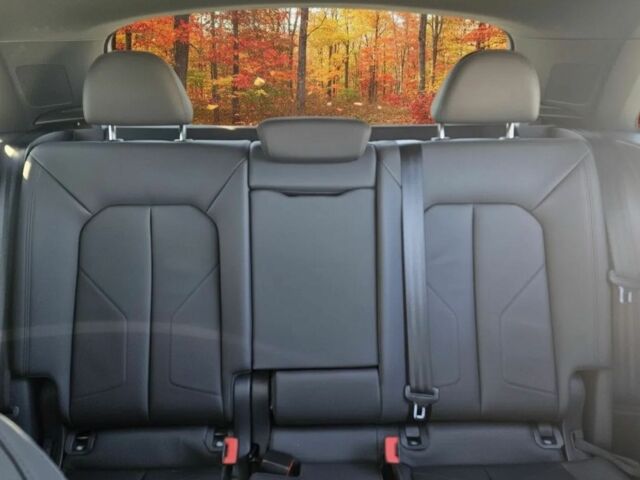 Сірий Ауді Ку3, об'ємом двигуна 2 л та пробігом 27 тис. км за 22000 $, фото 10 на Automoto.ua