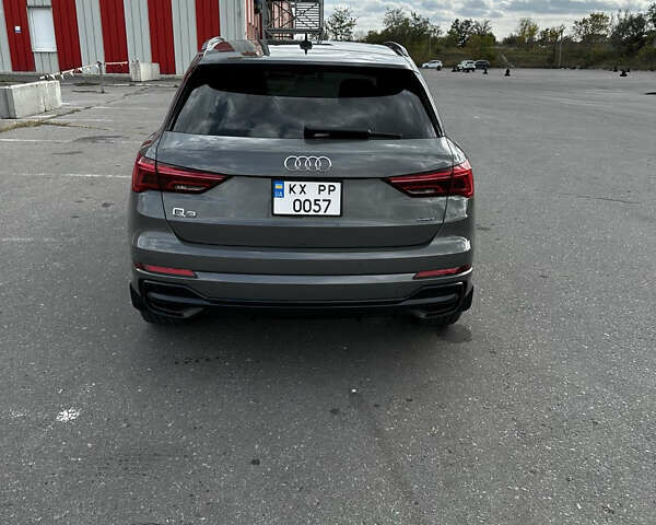 Серый Ауди Ку3, объемом двигателя 1.98 л и пробегом 26 тыс. км за 34500 $, фото 4 на Automoto.ua
