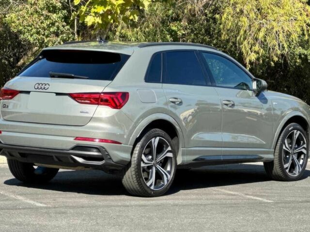 Серый Ауди Ку3, объемом двигателя 2 л и пробегом 10 тыс. км за 25500 $, фото 7 на Automoto.ua