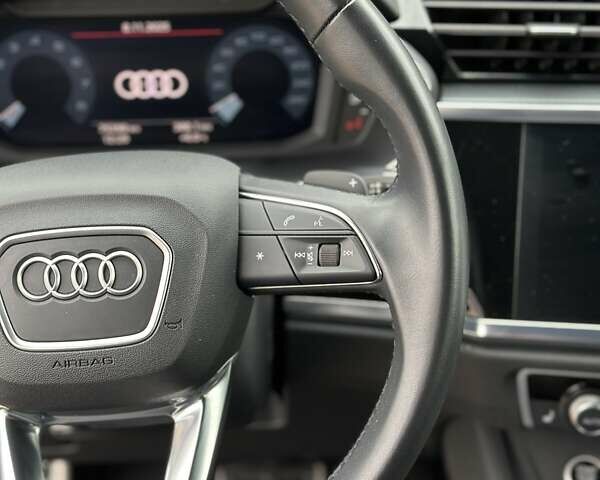 Серый Ауди Ку3, объемом двигателя 1.97 л и пробегом 75 тыс. км за 31999 $, фото 19 на Automoto.ua