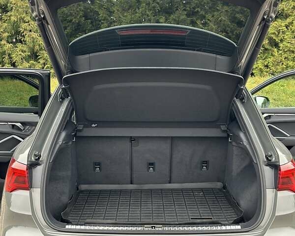 Серый Ауди Ку3, объемом двигателя 1.97 л и пробегом 75 тыс. км за 31999 $, фото 18 на Automoto.ua