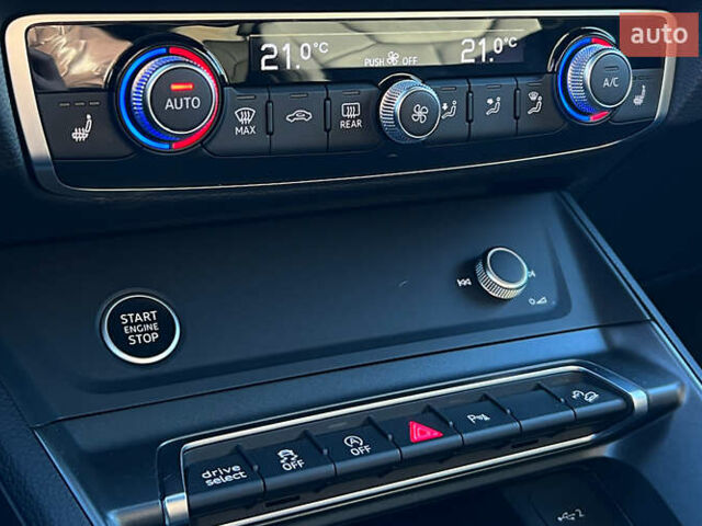 Серый Ауди Ку3, объемом двигателя 1.98 л и пробегом 2 тыс. км за 44999 $, фото 16 на Automoto.ua