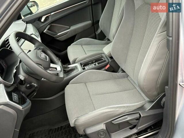 Сірий Ауді Ку3, об'ємом двигуна 1.5 л та пробігом 13 тис. км за 35500 $, фото 10 на Automoto.ua