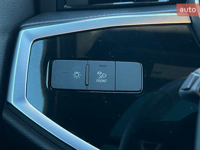 Серый Ауди Ку3, объемом двигателя 1.98 л и пробегом 2 тыс. км за 44999 $, фото 17 на Automoto.ua