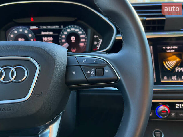 Серый Ауди Ку3, объемом двигателя 1.98 л и пробегом 2 тыс. км за 44999 $, фото 11 на Automoto.ua