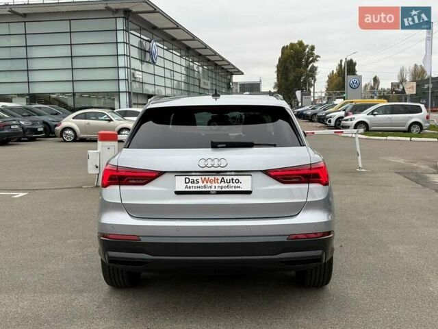 Сірий Ауді Ку3, об'ємом двигуна 1.5 л та пробігом 13 тис. км за 35500 $, фото 4 на Automoto.ua