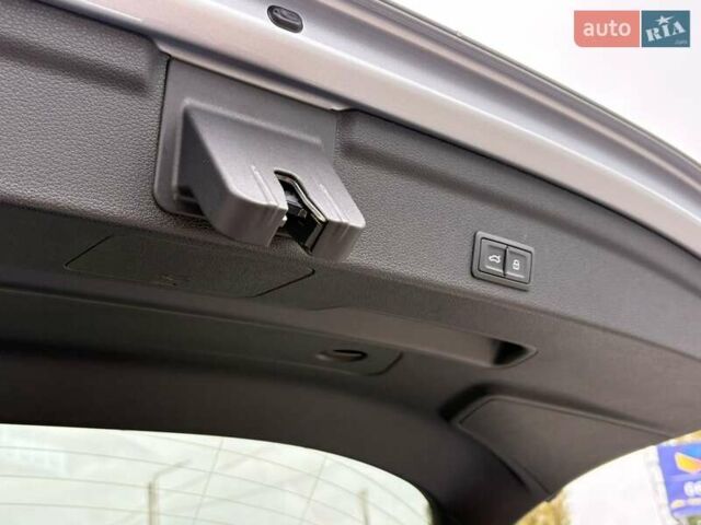 Сірий Ауді Ку3, об'ємом двигуна 1.5 л та пробігом 9 тис. км за 39800 $, фото 9 на Automoto.ua