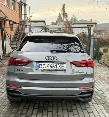 Сірий Ауді Ку3, об'ємом двигуна 2 л та пробігом 2 тис. км за 47000 $, фото 12 на Automoto.ua