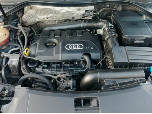 Синий Ауди Ку3, объемом двигателя 2 л и пробегом 185 тыс. км за 15000 $, фото 6 на Automoto.ua