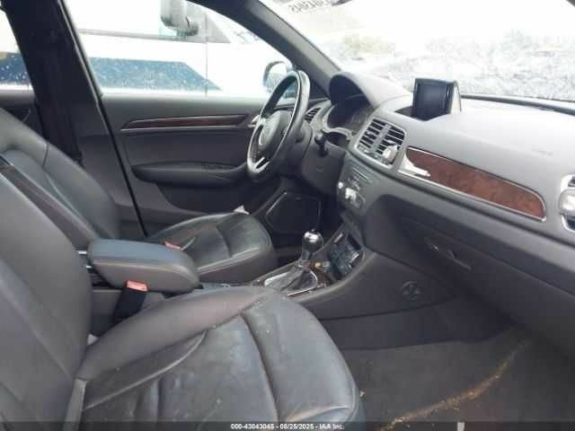 Синий Ауди Ку3, объемом двигателя 2 л и пробегом 136 тыс. км за 2900 $, фото 4 на Automoto.ua