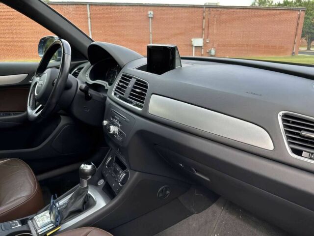 Ауді Ку3 2016 у Житомирі на Automoto.ua Синій Ауді Ку3, об'ємом двигуна 2 л та пробігом 77 тис. км за 13850 $, фото 6 на Automoto.ua