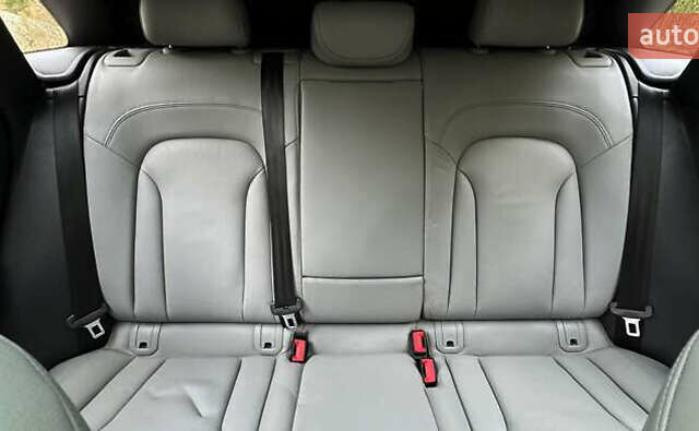 Синій Ауді Ку3, об'ємом двигуна 1.98 л та пробігом 115 тис. км за 20100 $, фото 30 на Automoto.ua