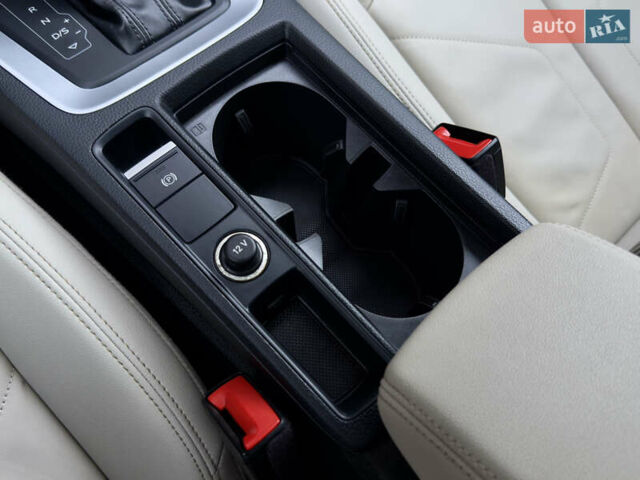 Синій Ауді Ку3, об'ємом двигуна 2 л та пробігом 119 тис. км за 24300 $, фото 42 на Automoto.ua