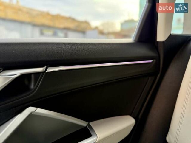 Синий Ауди Ку3, объемом двигателя 1.98 л и пробегом 40 тыс. км за 29350 $, фото 30 на Automoto.ua