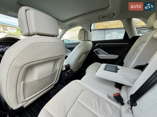 Синий Ауди Ку3, объемом двигателя 1.98 л и пробегом 40 тыс. км за 29350 $, фото 21 на Automoto.ua