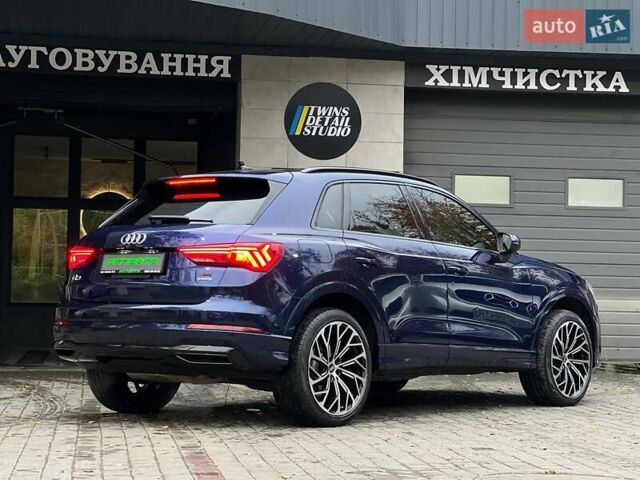 Синий Ауди Ку3, объемом двигателя 2 л и пробегом 82 тыс. км за 22900 $, фото 3 на Automoto.ua