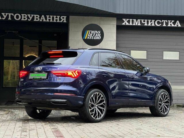 Синий Ауди Ку3, объемом двигателя 2 л и пробегом 82 тыс. км за 22900 $, фото 3 на Automoto.ua