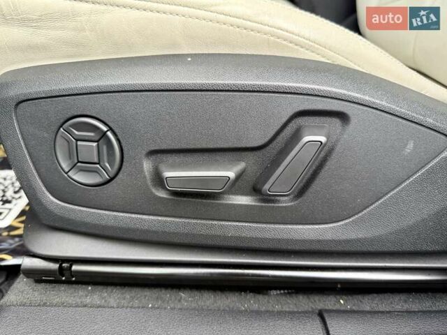 Синий Ауди Ку3, объемом двигателя 1.98 л и пробегом 40 тыс. км за 29350 $, фото 28 на Automoto.ua