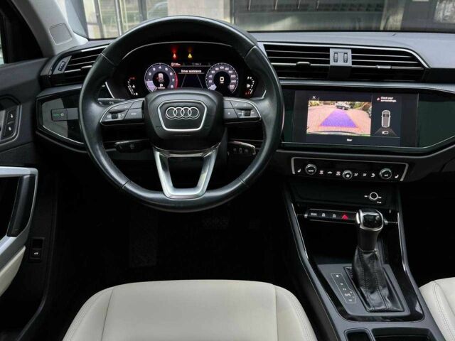 Синий Ауди Ку3, объемом двигателя 2 л и пробегом 82 тыс. км за 22900 $, фото 14 на Automoto.ua