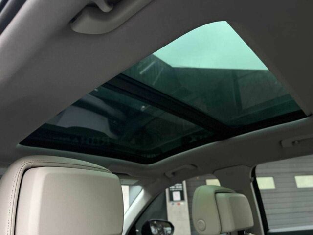 Синий Ауди Ку3, объемом двигателя 2 л и пробегом 82 тыс. км за 22900 $, фото 15 на Automoto.ua