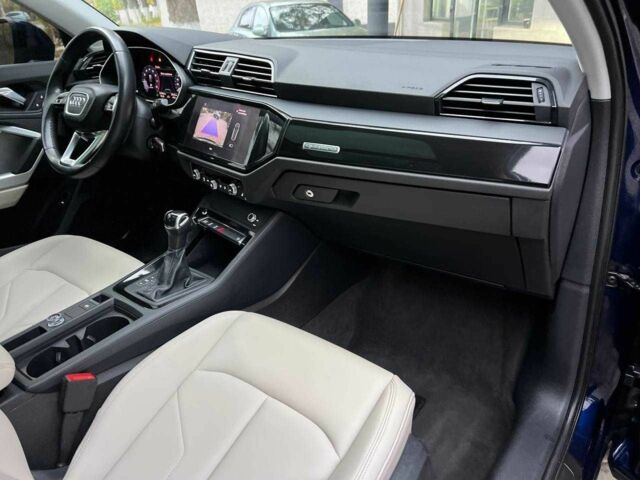 Синий Ауди Ку3, объемом двигателя 2 л и пробегом 82 тыс. км за 22900 $, фото 18 на Automoto.ua