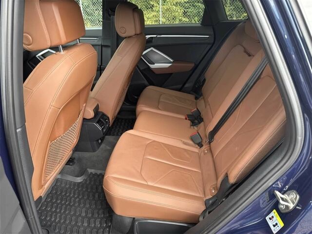 Синий Ауди Ку3, объемом двигателя 2 л и пробегом 50 тыс. км за 8700 $, фото 9 на Automoto.ua