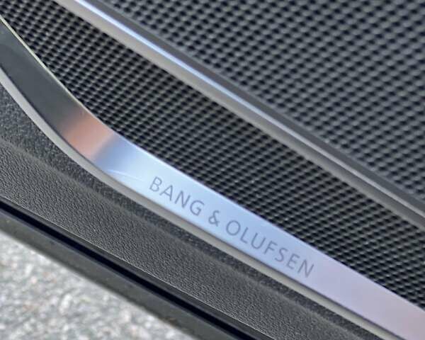 Синий Ауди Ку3, объемом двигателя 2 л и пробегом 56 тыс. км за 27000 $, фото 32 на Automoto.ua