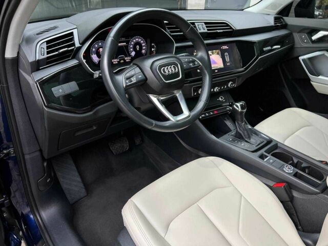 Синий Ауди Ку3, объемом двигателя 2 л и пробегом 82 тыс. км за 22900 $, фото 11 на Automoto.ua