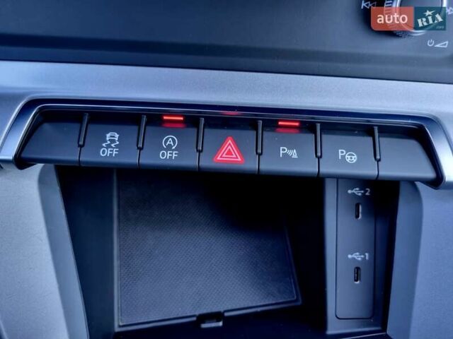 Синий Ауди Ку3, объемом двигателя 1.97 л и пробегом 228 тыс. км за 29999 $, фото 88 на Automoto.ua