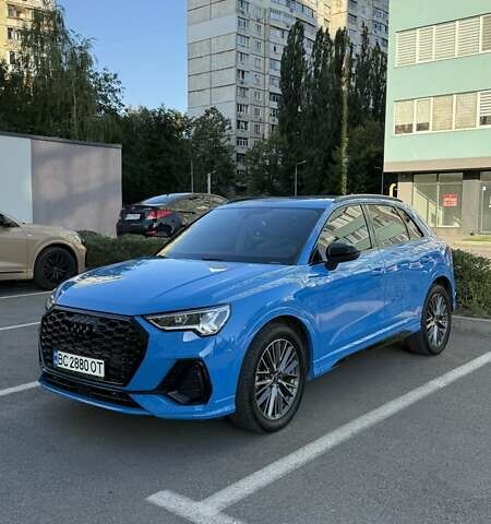 Синий Ауди Ку3, объемом двигателя 1.98 л и пробегом 65 тыс. км за 35000 $, фото 2 на Automoto.ua
