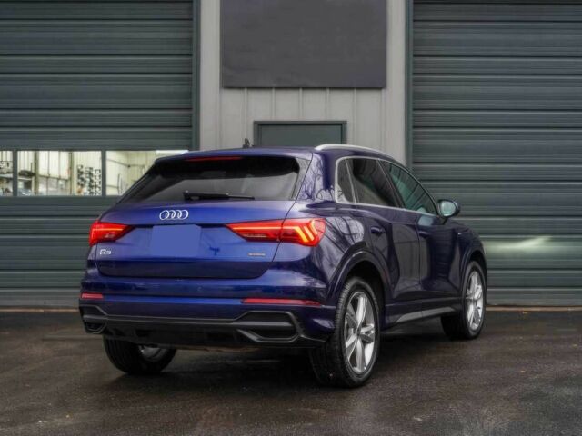 Синий Ауди Ку3, объемом двигателя 2 л и пробегом 14 тыс. км за 19900 $, фото 7 на Automoto.ua