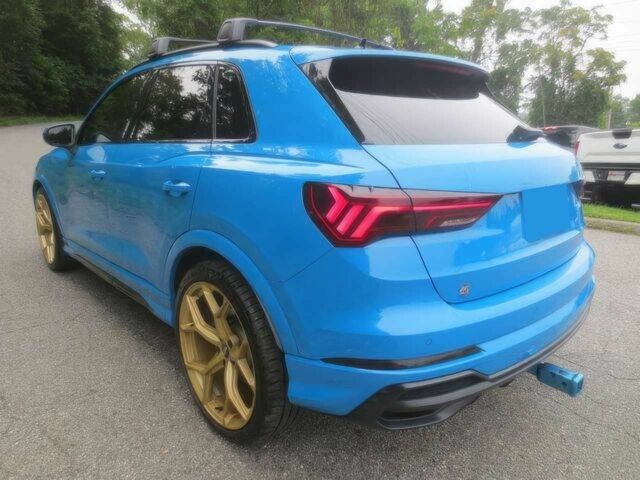 Синий Ауди Ку3, объемом двигателя 2 л и пробегом 23 тыс. км за 19900 $, фото 5 на Automoto.ua