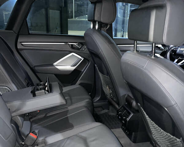 Синий Ауди Ку3, объемом двигателя 1.98 л и пробегом 75 тыс. км за 31700 $, фото 9 на Automoto.ua