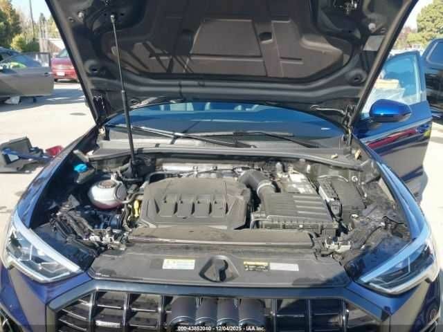 Синій Ауді Ку3, об'ємом двигуна 2 л та пробігом 10 тис. км за 10500 $, фото 9 на Automoto.ua