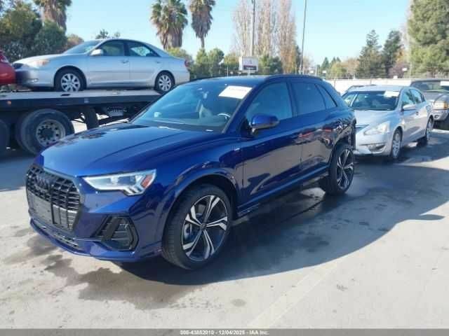 Синій Ауді Ку3, об'ємом двигуна 2 л та пробігом 10 тис. км за 10500 $, фото 1 на Automoto.ua