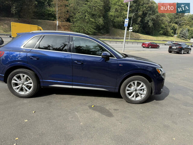 Синий Ауди Ку3, объемом двигателя 1.98 л и пробегом 13 тыс. км за 27300 $, фото 2 на Automoto.ua