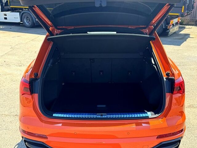 Оранжевый Ауди Ку3, объемом двигателя 2 л и пробегом 36 тыс. км за 26000 $, фото 6 на Automoto.ua