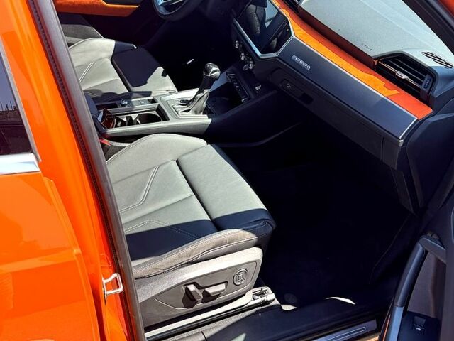 Оранжевый Ауди Ку3, объемом двигателя 2 л и пробегом 36 тыс. км за 26000 $, фото 12 на Automoto.ua