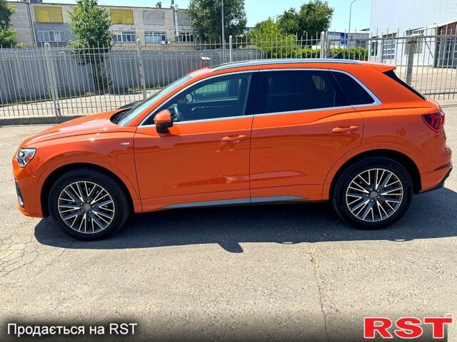 Оранжевый Ауди Ку3, объемом двигателя 2 л и пробегом 36 тыс. км за 26000 $, фото 7 на Automoto.ua