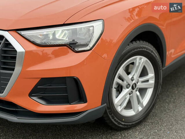 Оранжевый Ауди Ку3, объемом двигателя 1.4 л и пробегом 105 тыс. км за 20900 $, фото 4 на Automoto.ua