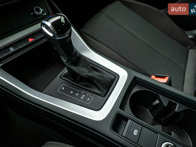 Ауди Ку3 2021 в Киеве на Automoto.ua Оранжевый Ауди Ку3, объемом двигателя 1.4 л и пробегом 39 тыс. км за 27730 $, фото 17 на Automoto.ua