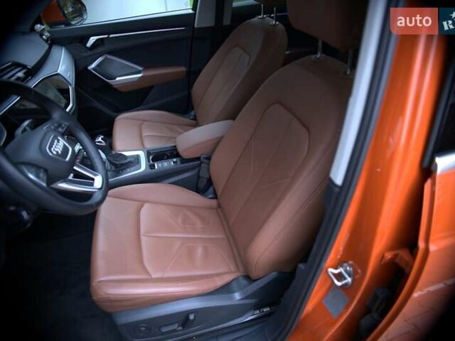 Оранжевый Ауди Ку3, объемом двигателя 1.98 л и пробегом 27 тыс. км за 42500 $, фото 22 на Automoto.ua
