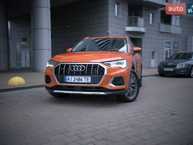 Оранжевый Ауди Ку3, объемом двигателя 1.98 л и пробегом 27 тыс. км за 42500 $, фото 4 на Automoto.ua