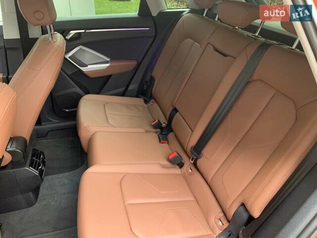 Оранжевый Ауди Ку3, объемом двигателя 1.98 л и пробегом 27 тыс. км за 42500 $, фото 48 на Automoto.ua