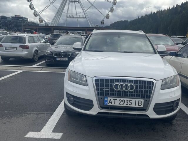 Белый Ауди Ку 5, объемом двигателя 3.2 л и пробегом 330 тыс. км за 10200 $, фото 6 на Automoto.ua