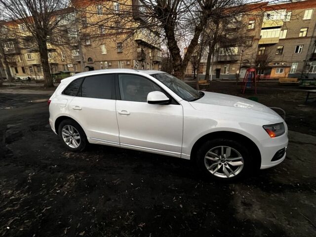 Білий Ауді Ку 5, об'ємом двигуна 2 л та пробігом 146 тис. км за 16500 $, фото 1 на Automoto.ua