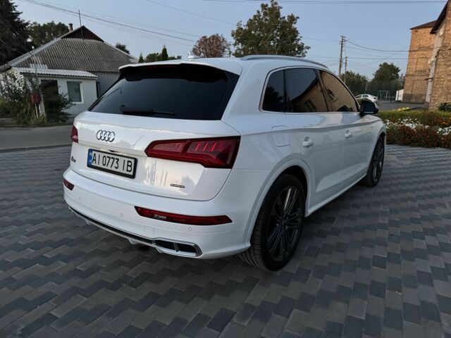 Білий Ауді Ку 5, об'ємом двигуна 3 л та пробігом 135 тис. км за 27777 $, фото 10 на Automoto.ua