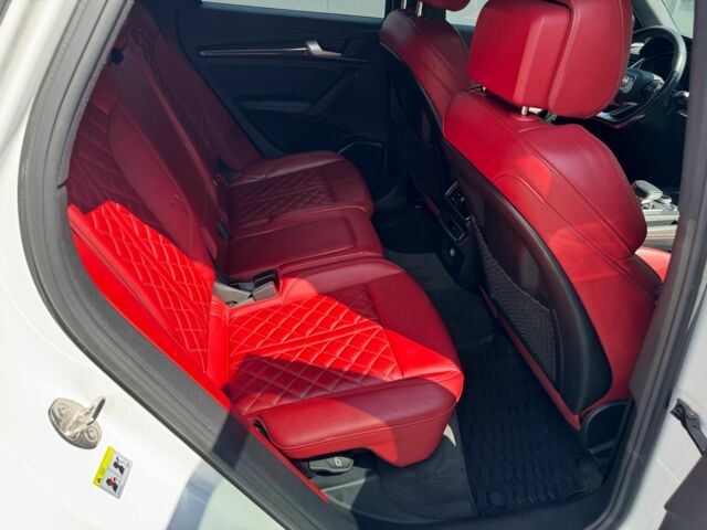 Білий Ауді Ку 5, об'ємом двигуна 3 л та пробігом 135 тис. км за 29700 $, фото 4 на Automoto.ua