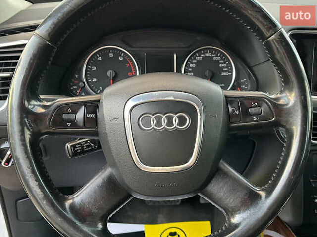 Білий Ауді Ку 5, об'ємом двигуна 1.98 л та пробігом 254 тис. км за 11200 $, фото 10 на Automoto.ua